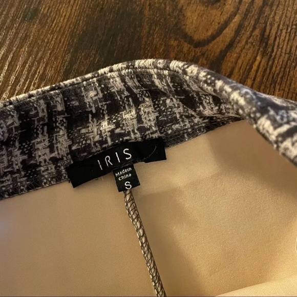 Cute plaid print skort  - Picture 15 of 16